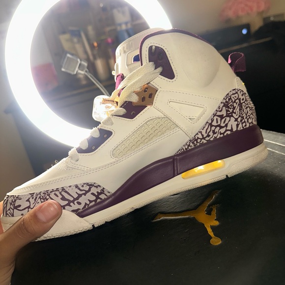 2017 Jordan Spizike GS 'Bordeaux' - Picture 3 of 9